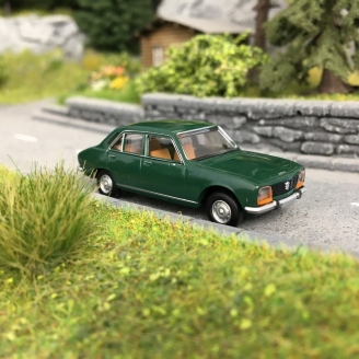 Peugeot 504 Verte -HO 1/87-BREKINA 2086