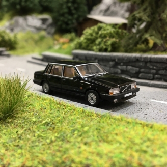 Volvo 740 Noire-HO 1/87-PCX870110