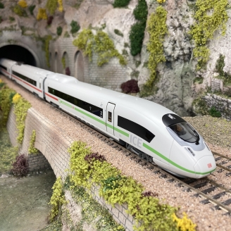 ICE3 Velaro 4 éléments 407 008-2 DB Ep VI-HO 1/87-ROCO 72094 modélisme