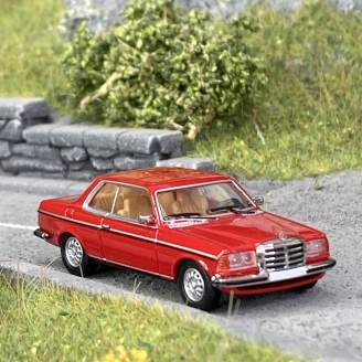 Mercedes C123 Coupé, Rouge - PCX870174 - HO 1/87