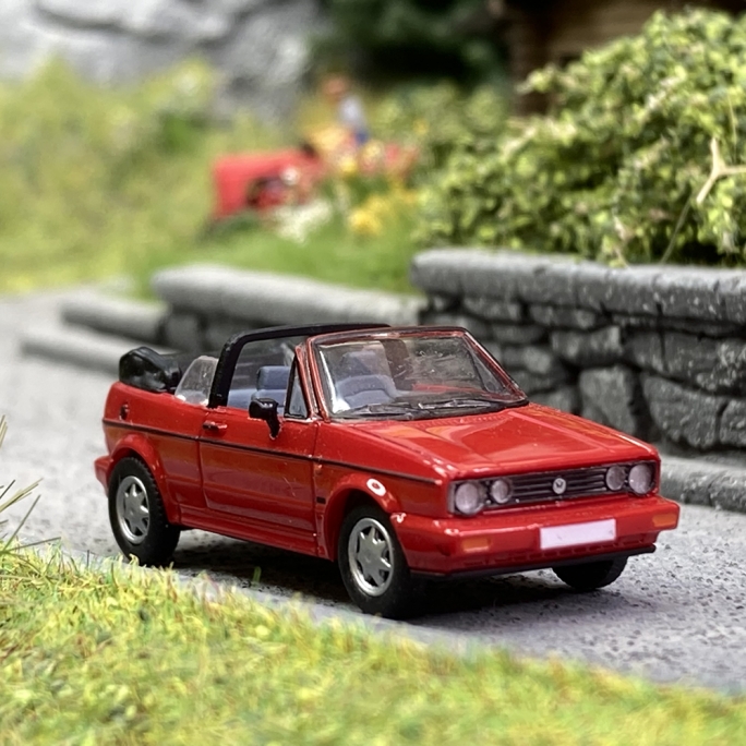 VW Golf 1 Cabriolet Rouge - PCX870309 - HO 1/87