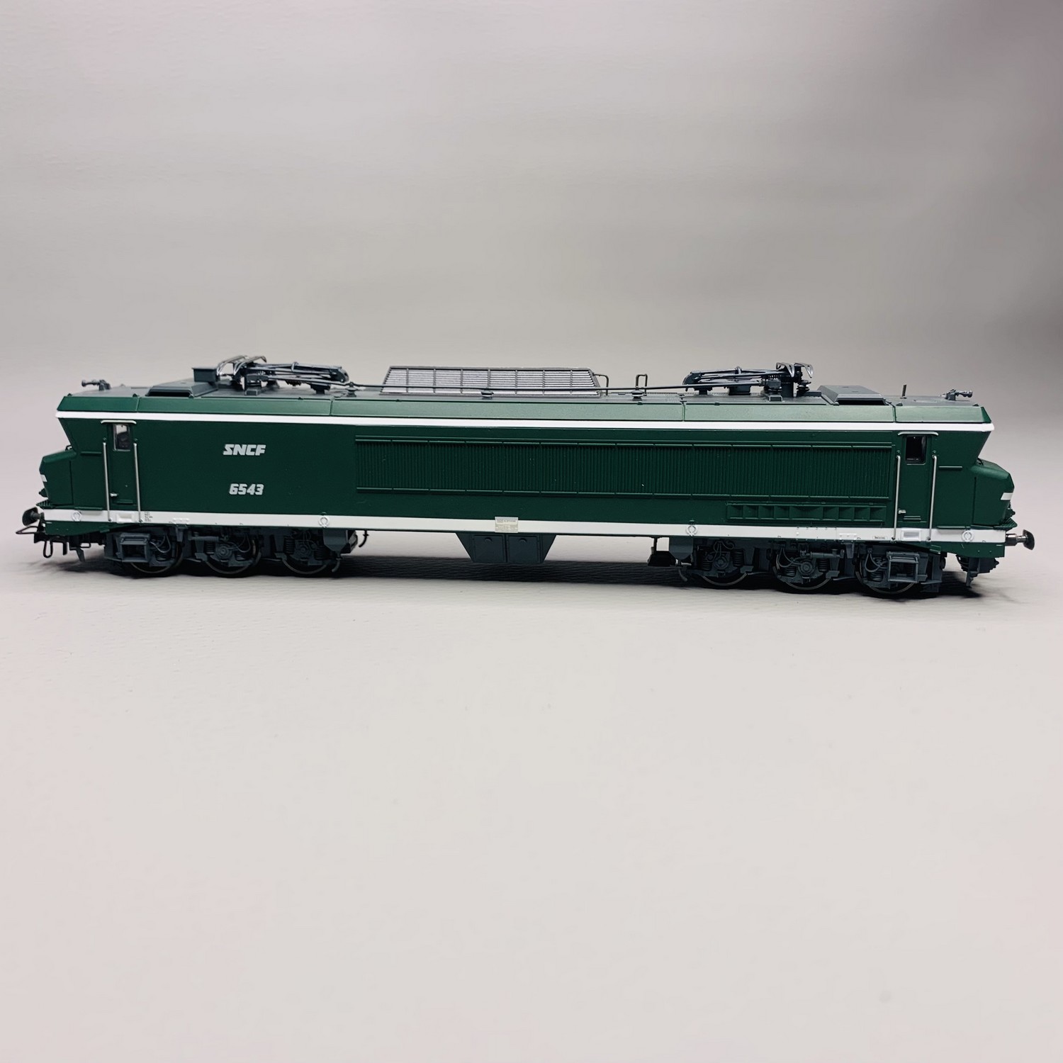 SNCF, locomotive électrique CC 6541 « Maurienne », livrée verte, ép. IV