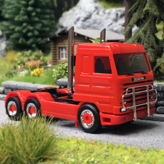 Scania 143 Streamline tracteur seul 3 essieux (6x4), Rouge - Herpa 316743 - 1/87