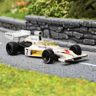 Mc Laren M23 Yardley Formule 1 D. Hulme Saison 1973 - Brekina 22954 - 1/87