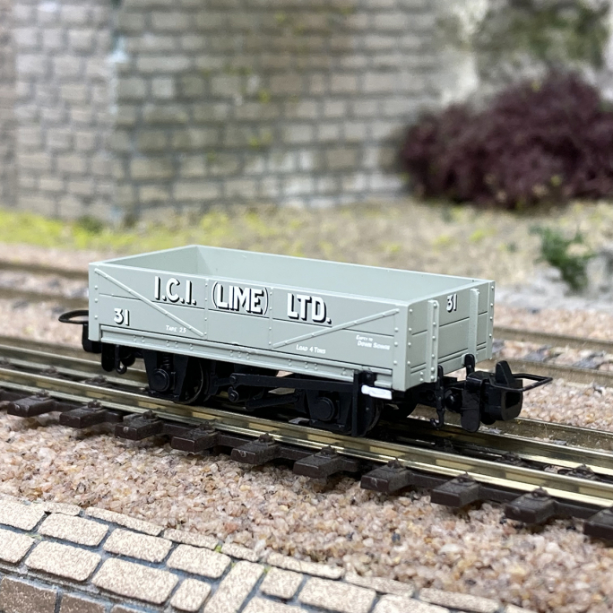 Wagon tombereau 2 essieux, RNAD, ICI BUXTON LIME - BACHMANN 393-152 - HOe 1/76, OO9