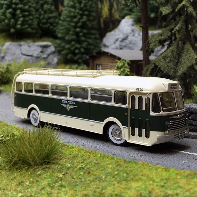 Renault Autocar R4190 "voyages transcar", Vert et crème - Ree Modeles RECB136 - HO 1/87