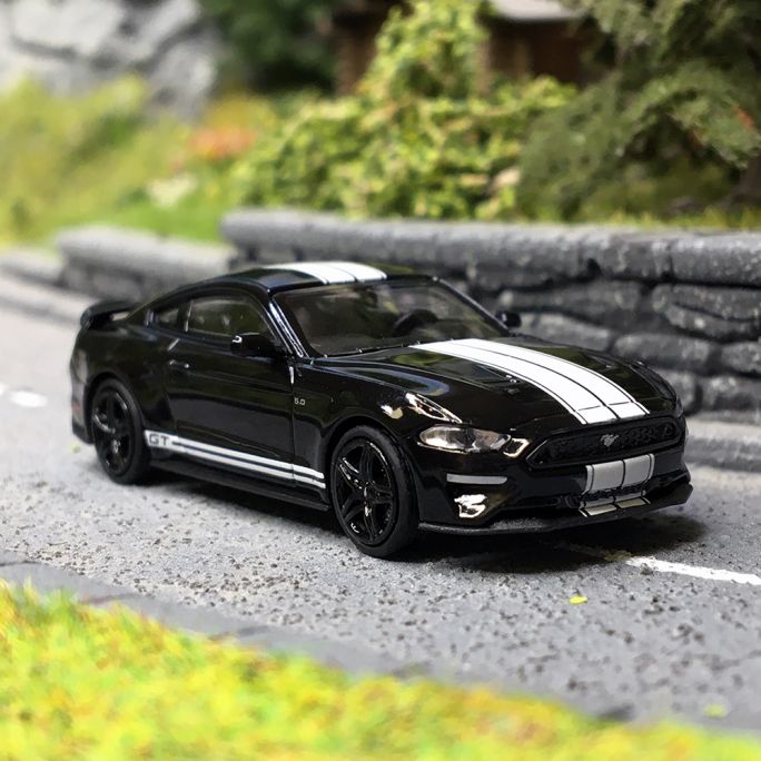 Ford Mustang 2018, Noir - Minichamps 870087022 - HO 1/87