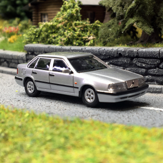 Volvo 850 Saloon, Argent - Minichamps 870171101 - HO 1/87