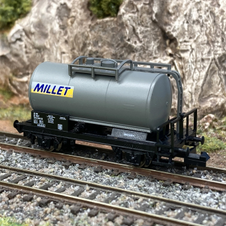 Wagon citerne 2 essieux "MILLET", SNCF, Ep V - MINITRIX 18098 - N 1/160-