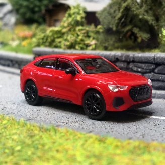 Audi RS Q3, 2019, Rouge Métallique - MINICHAMPS 870 010100 - 1/87