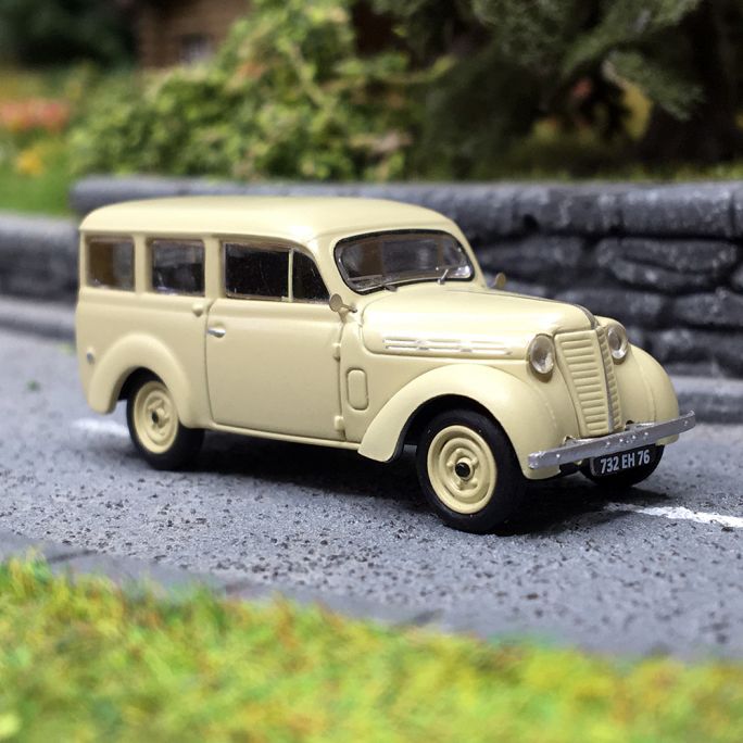 Renault Juvaquatre Familliale Vitré, Beige - REE CB-177 - HO 1/87