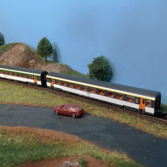 Set de 2 voitures voyageurs corail VTU, SNCF, 1ère + 2nd classe, Ep IV - AZAR MODELS V01-ORP1 - Z 1/220