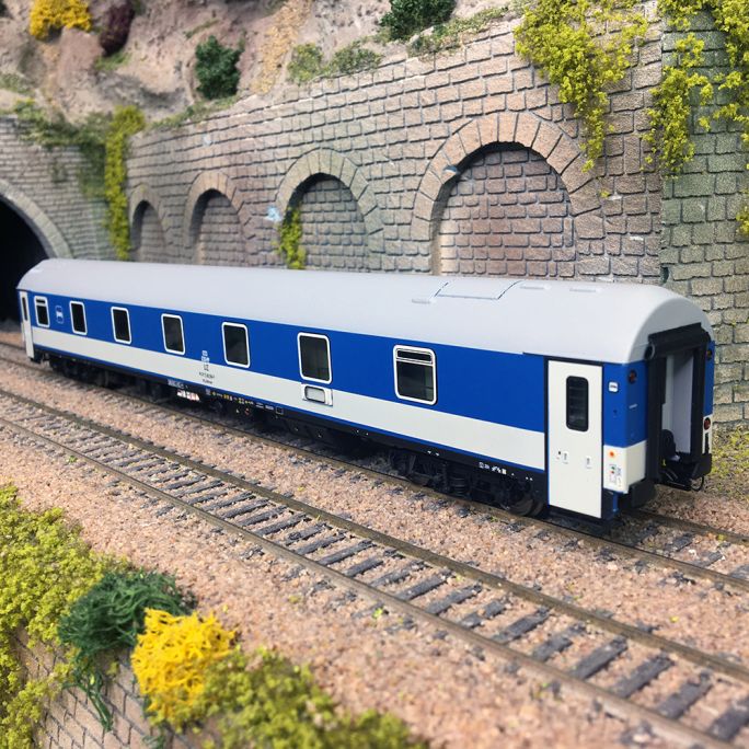 Voiture-lits type WLABmee de l'UZ, époque V, RZD, Bleu/Blanc - LSMODELS 48 211 - HO 1/87