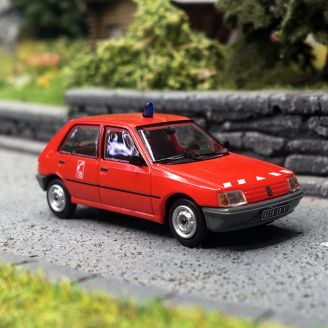 Peugeot 205 GE, Pompier 18 - Ree Modeles CB154 - HO 1/87