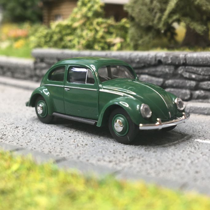 VW Coccinelle avec vitre ovale, Vert foncé - BUSCH 52990 - HO 1/87