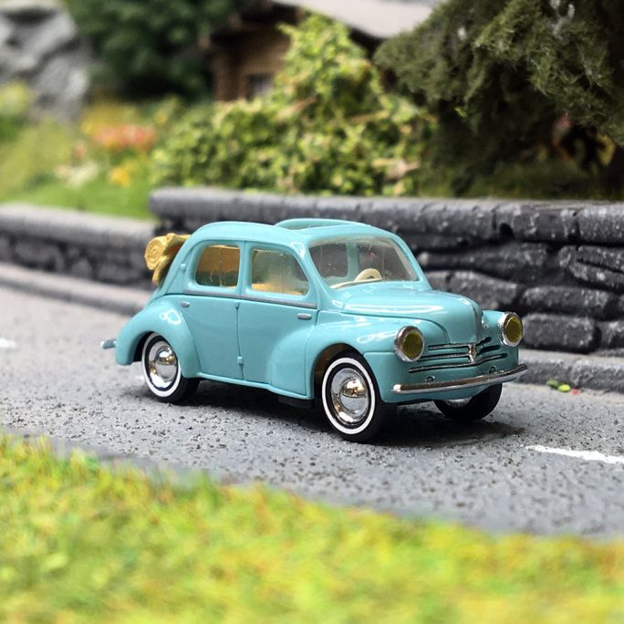 Renault Cabriolet 4CV, Vert - Busch 46570 - HO 1/87