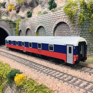 Voiture lit WLABmee, livrée bleu/rouge, version actuelle, RZD, Ep. V - LSMODELS 48200 - HO 1/87